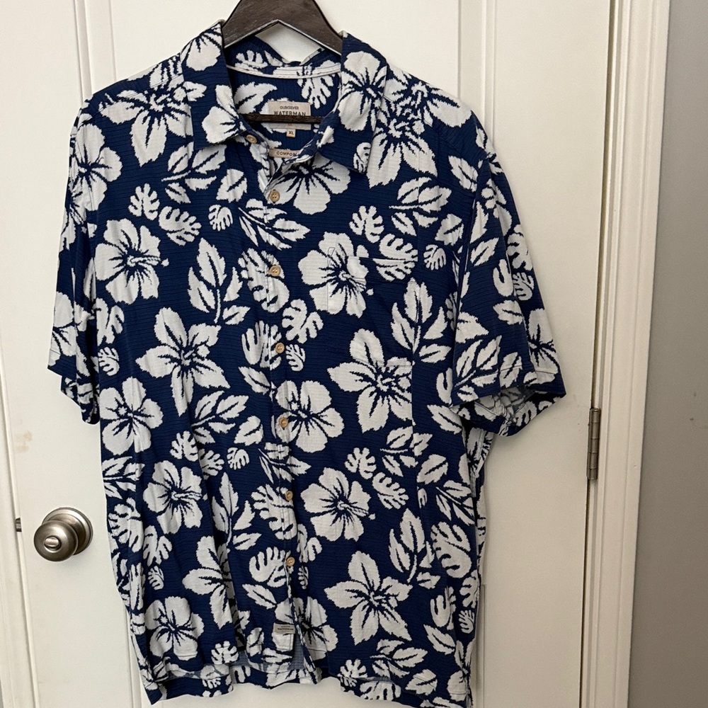 Quicksilver Waterman Collection Navy and White Hawaiian Button Down Shirt